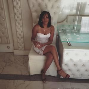 Meet your Posher, Malika